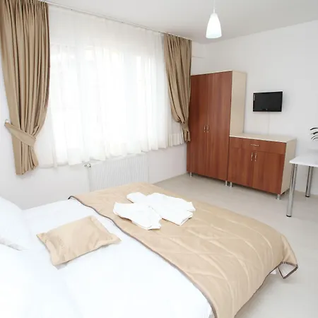 Nicoleport Hotel 3*